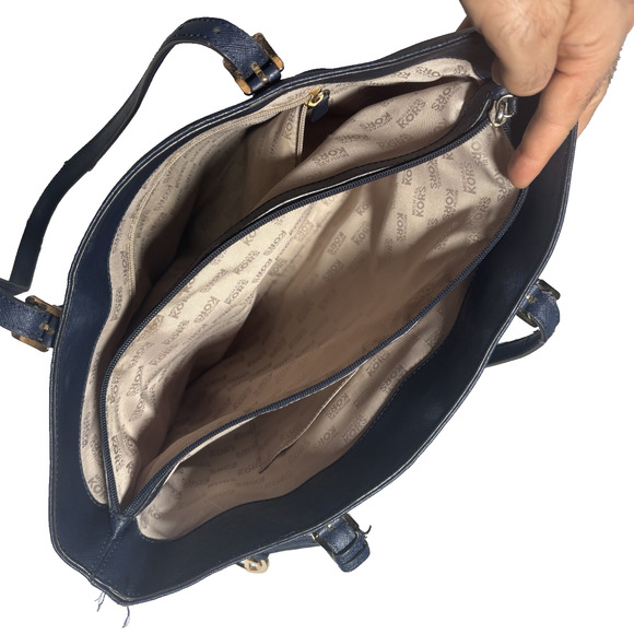 Michael Kors Navy Tote Work Bag Flap Front Pocket AV-1611 Corpcore Minimalist - Picture 12 of 16